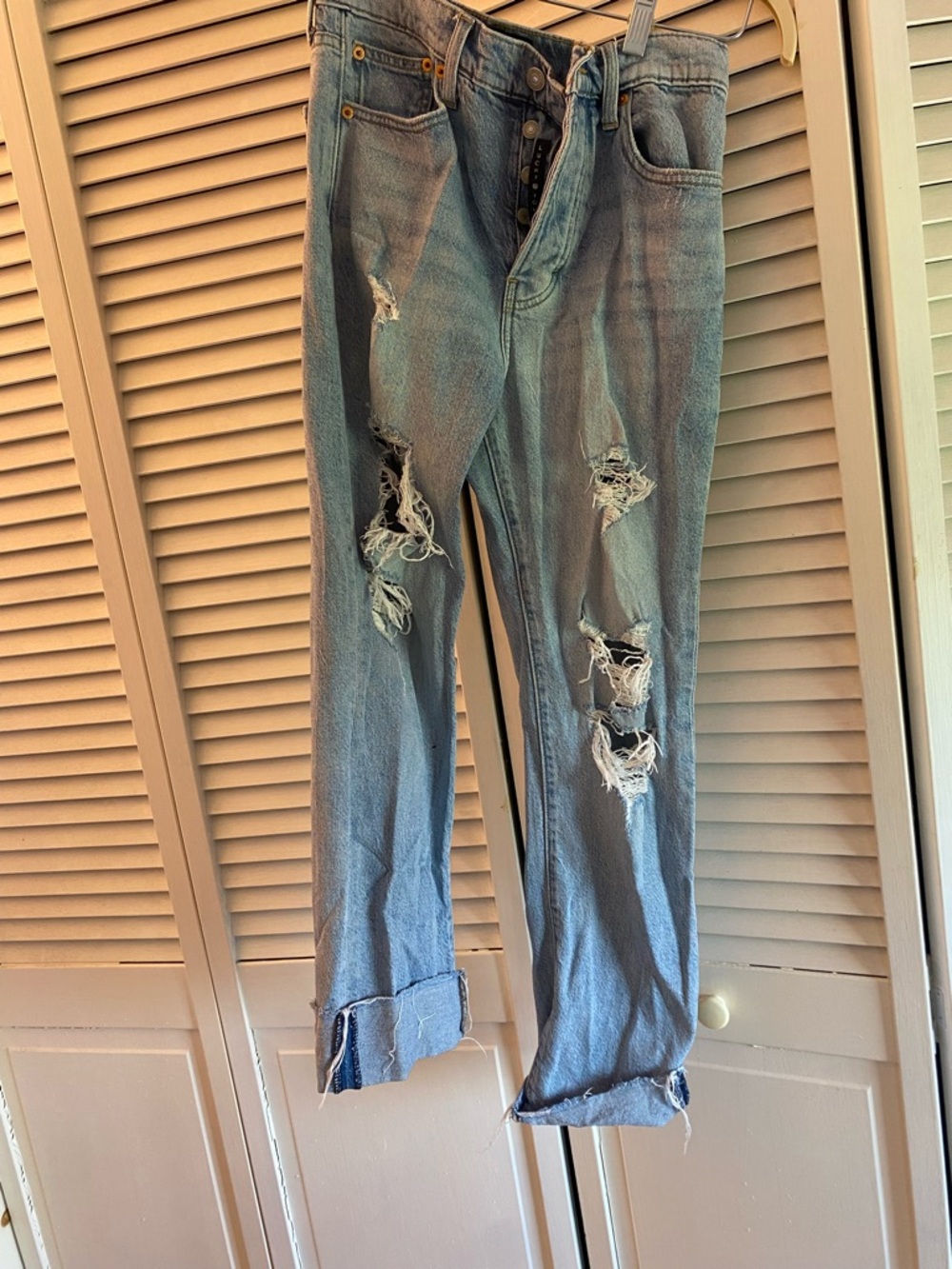 Light Blue Distressed Women's Jeans